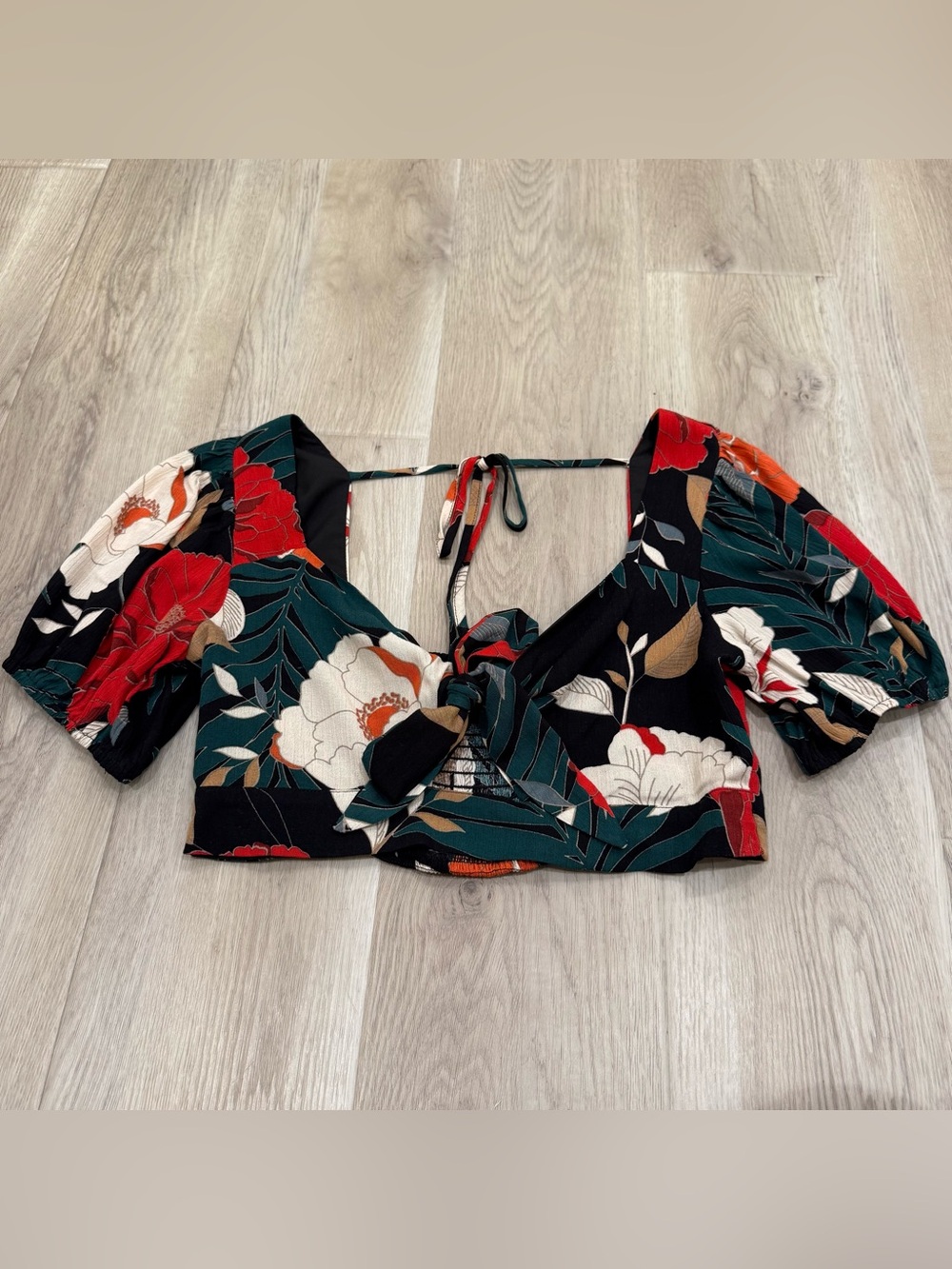 En Creme Black Floral Tie-Front Crop Top with Emerald & Red Accents